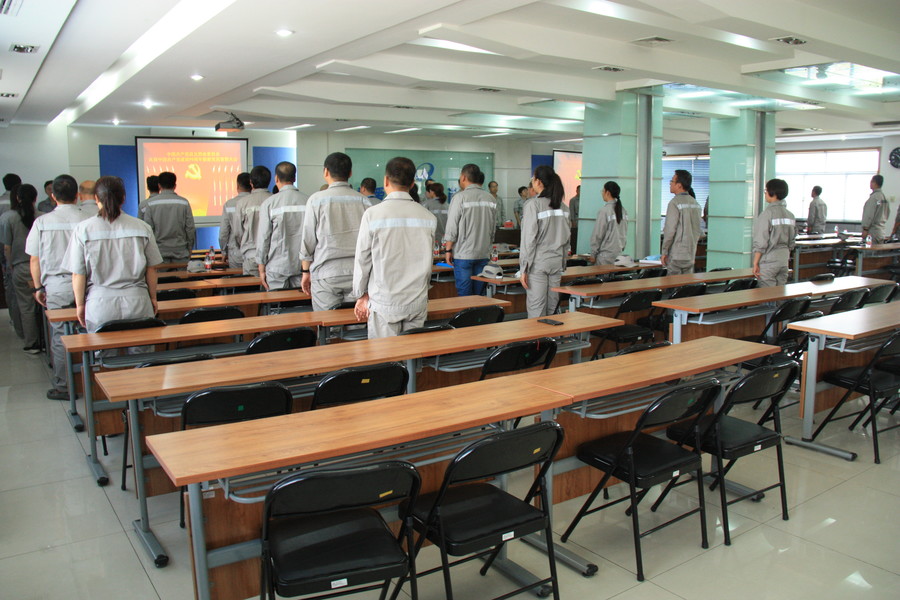 1593828156129758.jpg 奏國(guó)歌.jpg